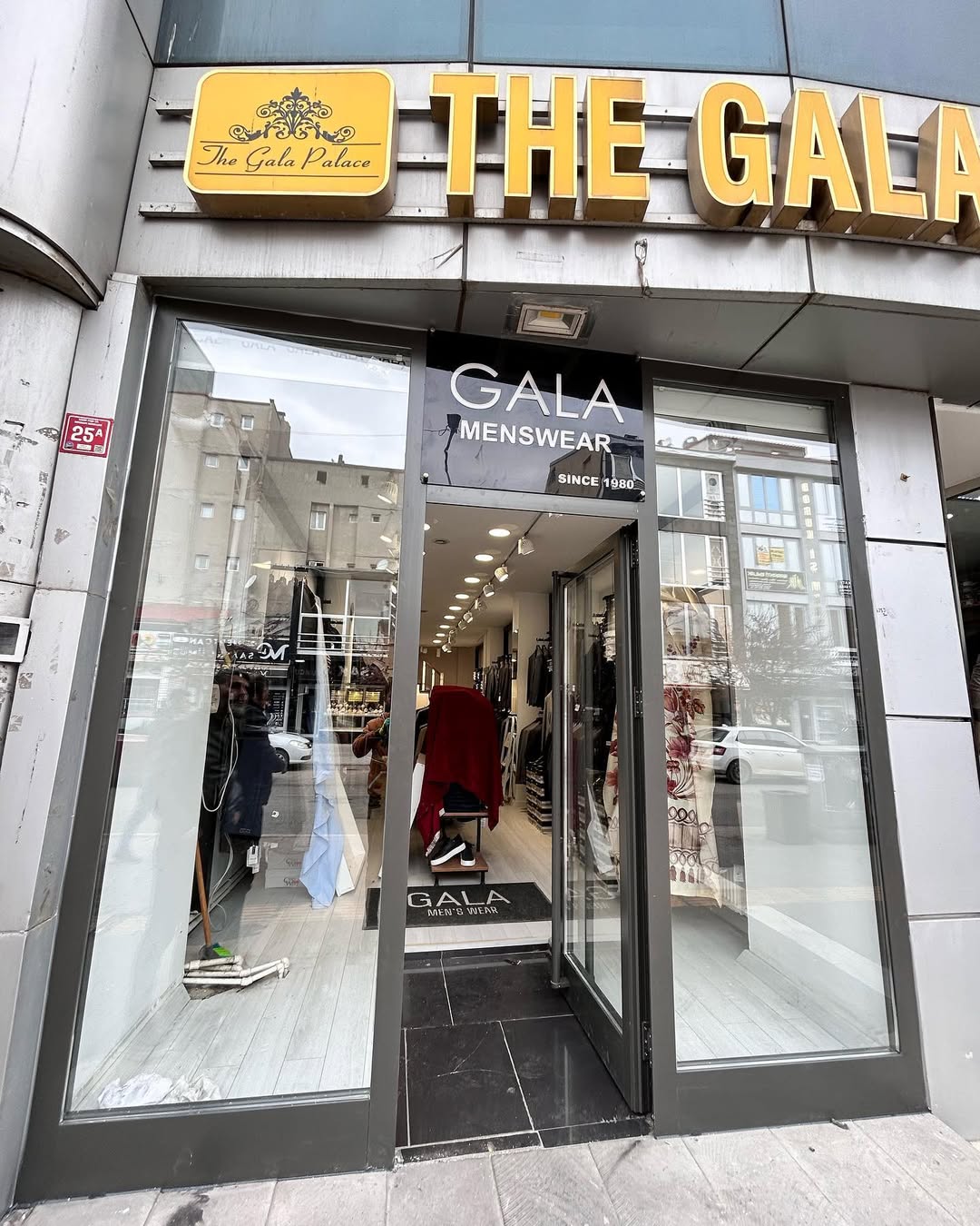 Çelik Kapı ve Bina Giriş Kapısı Sistemleri